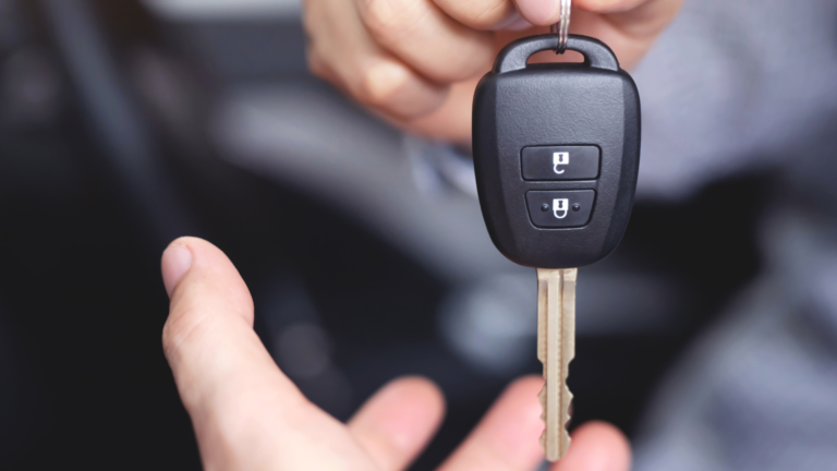 High-Quality Car Key Replacement Services in Maywood