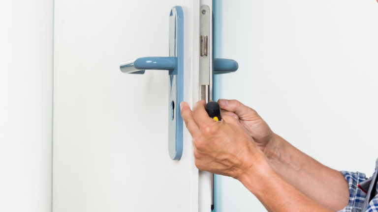 Trusted Commercial Locksmith Professionals Serving Maywood, CA